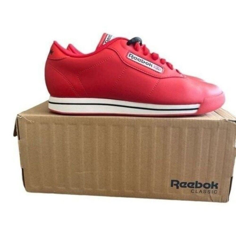Reebok Womens Classic shoes Red/white Lace Up Low Top Sneakers Shoes Size 6.5
